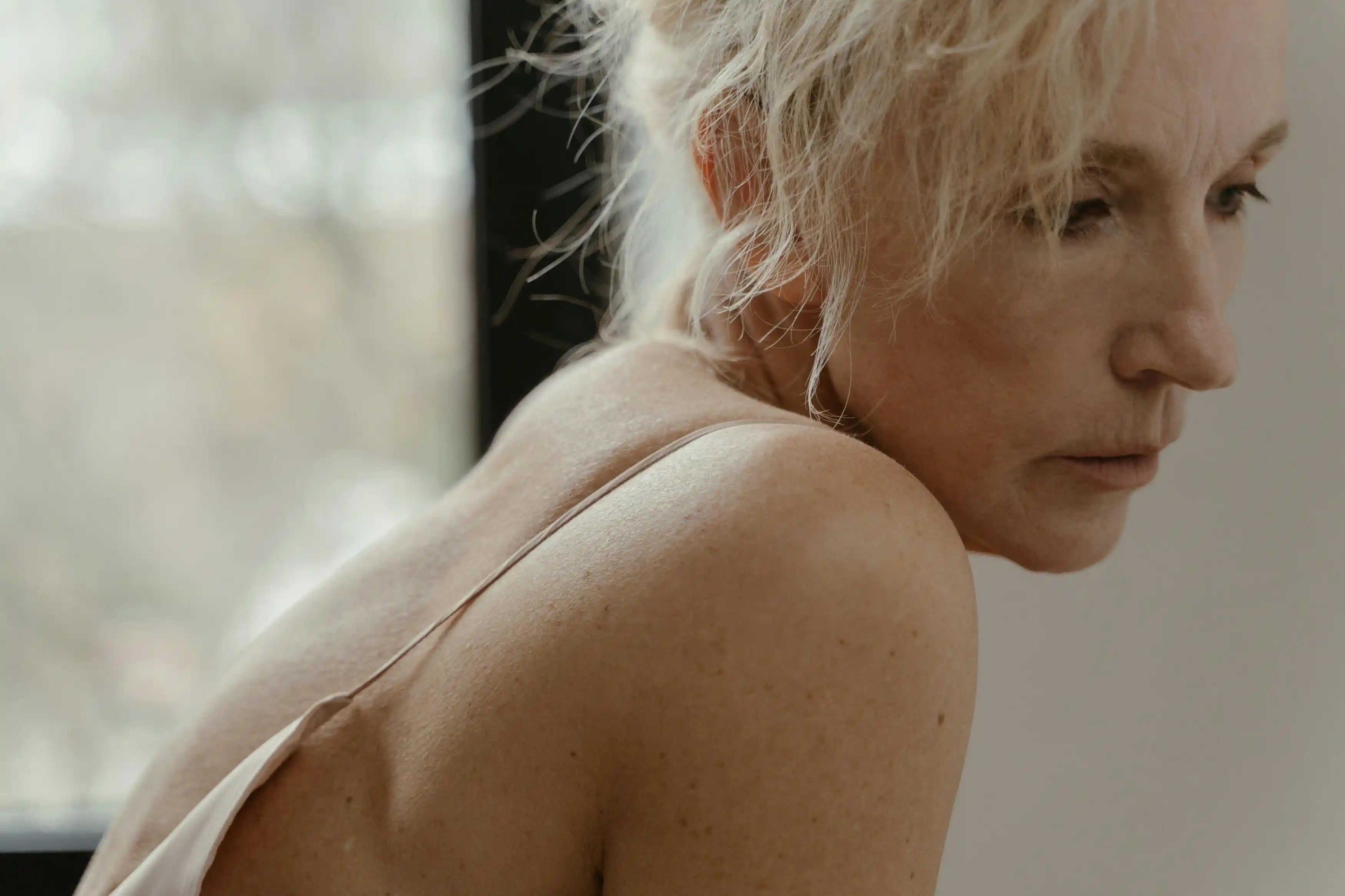 12 Ursachen für die Alterung: Wie man sie mit Anti-Ageing-Ergänzungen bekämpft